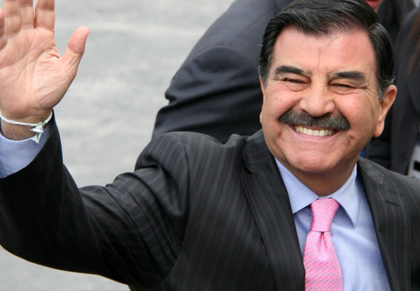 Gobernador de Tlaxcala, “amo de rancho”, dicen políticos y empresarios