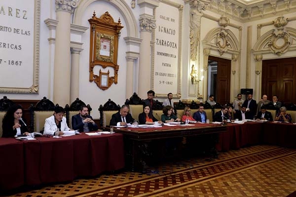 Queda prohibida la venta de celulares en la vía pública de Puebla Capital