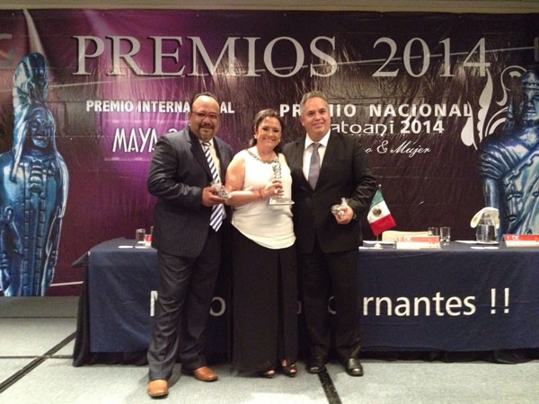 Directora del Instituto Municipal de las Mujeres recibe reconocimiento