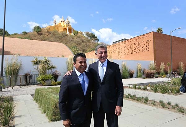 Tony Gali reconoce el trabajo del alcalde de San Andrés Cholula, Leo Paisano