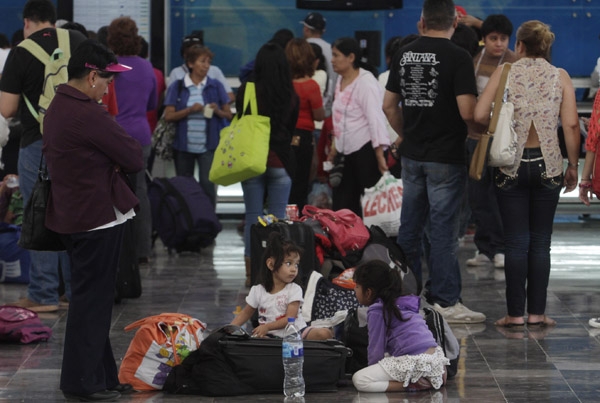 Chiapanecos abandonados en Puebla partieron dos días después