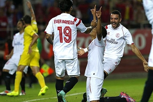Gio provocó penal que costó derrota al Villarreal 2-1 ante Sevilla