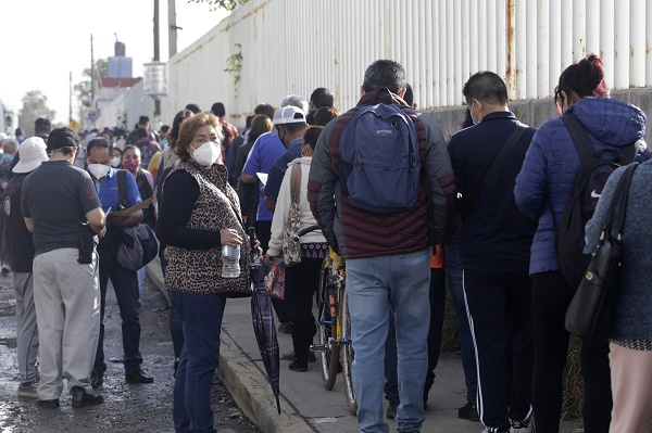 SSA envía 5 mil vacunas COVID más al Hospital del Sur para aplicar segundas dosis