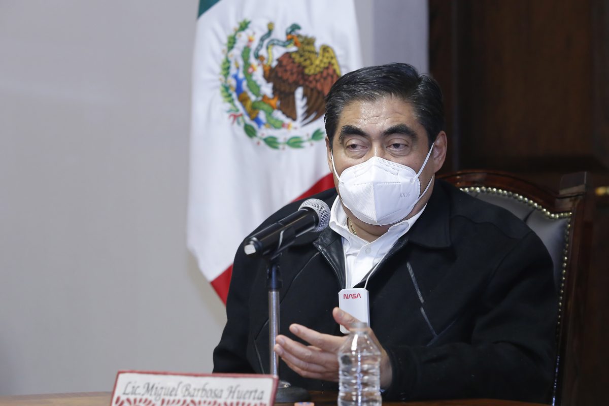 Puebla cuenta con estrategia para ampliar capacidad hospitalaria frente al COVID-19: Barbosa