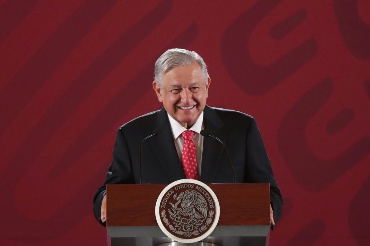 AMLO gira memorándum contra “influyentismo”