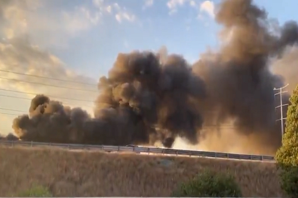 Incendio consume basurero en inmediaciones del C5 en Cuautlancingo