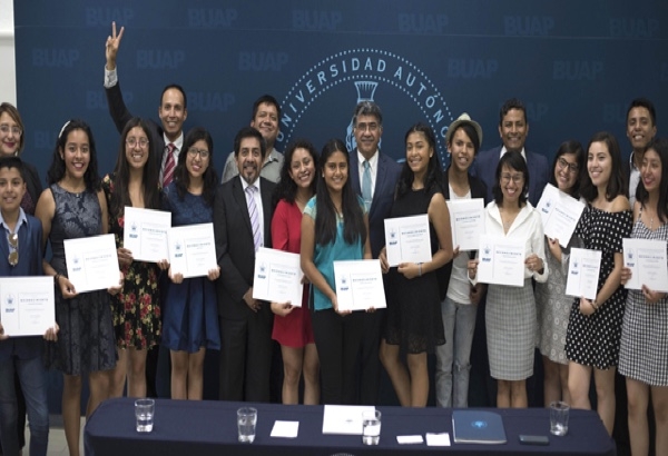 BUAP alienta una nueva generación de científicos con visión internacional