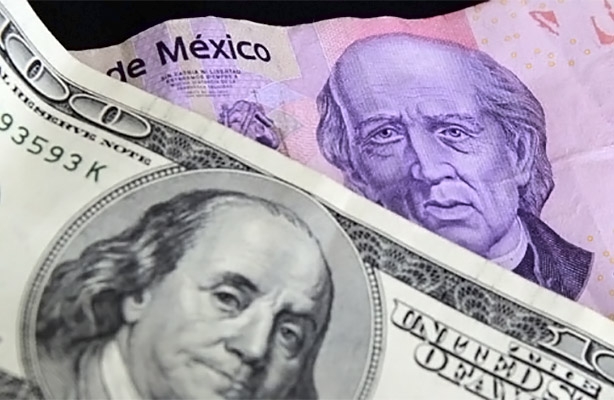 3 razones por las que el peso pierde valor frente al dólar