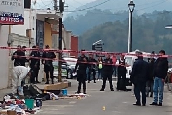 Matan a hombre a balazos en calles de Zacapoaxtla