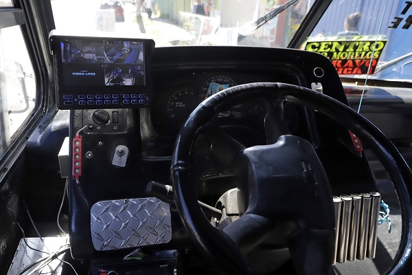 Un fracaso, conexión de cámaras de seguridad del transporte público al C5