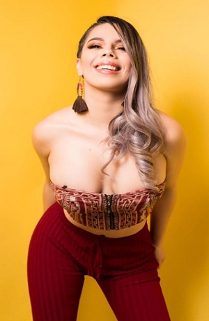 Lizbeth Rodríguez, la chica Badabun, se transformó en sirena