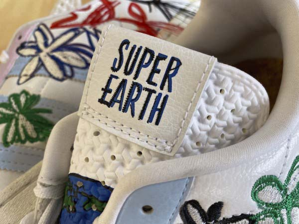 Adidas lanza los primeros tenis veganos