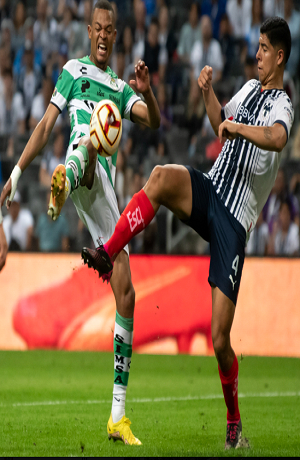 Santos Laguna se impone 2-1 ante Rayados