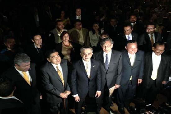 PRD llama a la unidad interna en su 25 aniversario