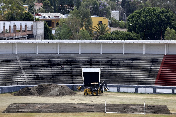 FOTOS: Continúan obras de rehabilitación del estadio Zaragoza