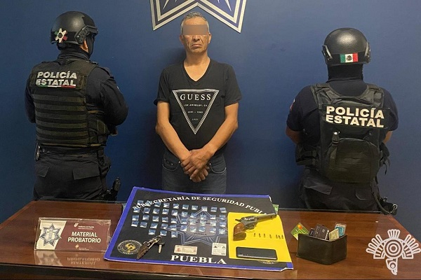 Policía Estatal aprehende a “Don Ray”, ladrón y traficante de armas en Venustiano Carranza