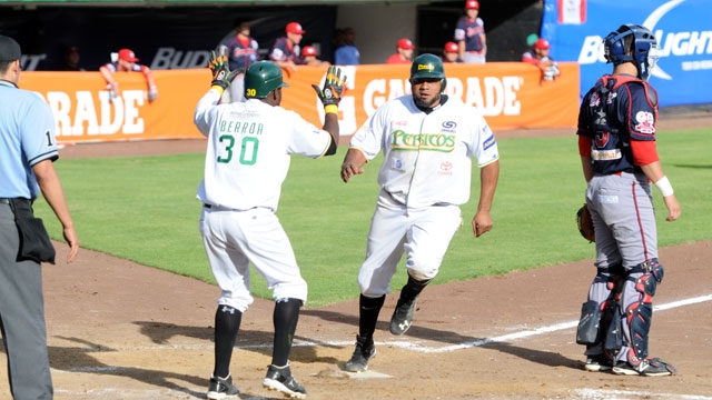 Pericos de Puebla vs Tigres de Quintana Roo, final de la Zona Sur LMB