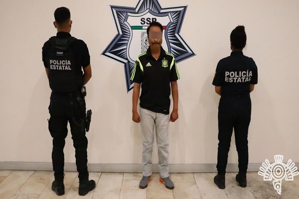 SSP Puebla detiene a vendedor de droga en Jardines de Bugambilias