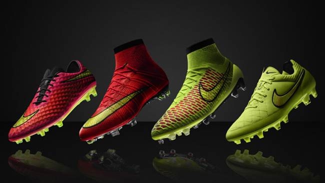 Nike presenta nueva línea de zapatos de futbol