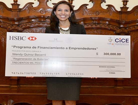 BUAP reconoce a 37 emprendedores e incubadores de empresas