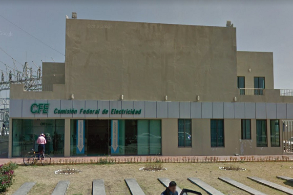 Asaltaron con pistola en mano las oficinas de la CFE en Agua Santa