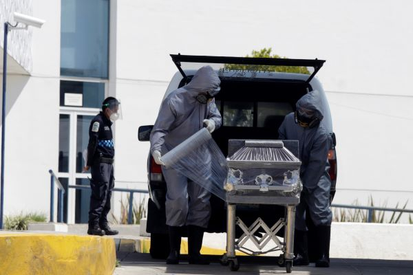 No cede la curva de COVID en Puebla: mil 680 muertos y más de 11 mil contagios
