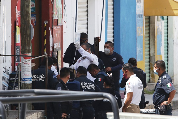 FOTOS: Ejecutan a dos hombres en Loma Bonita Caleras
