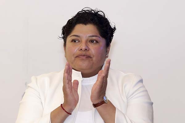 Karina Pérez gasta 2 mdp para blindar a sus empleados con supuestos seguros de vida