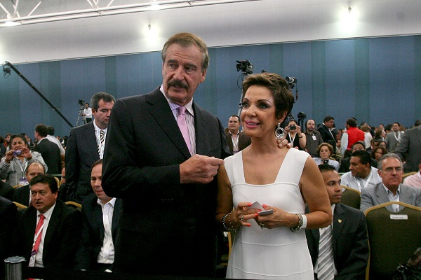 Vicente Fox y Martha Sahagún son hospitalizados por COVID-19