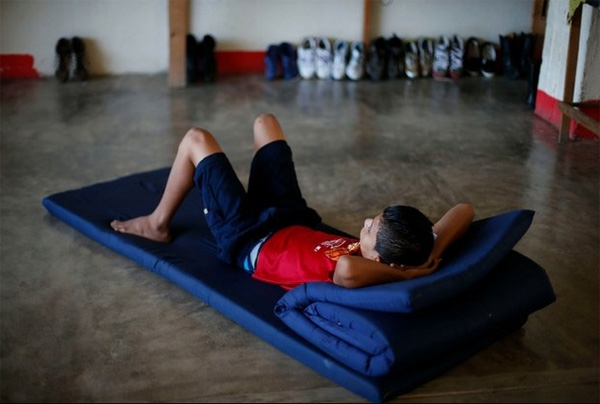 EU expulsó a más de 40 niños inmigrantes a Centroamérica