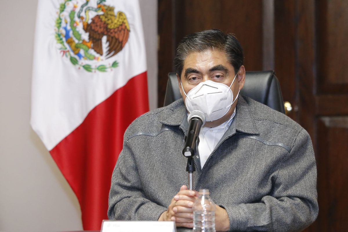 Barbosa condena la posible alianza entre PAN, PRI, PRD y “Sí por México”