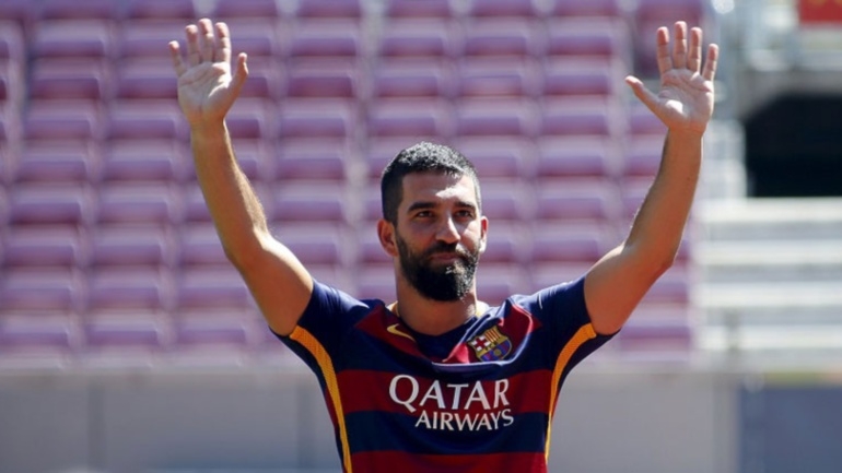 FIFA negó a Barcelona la habilitación de Arda Turán