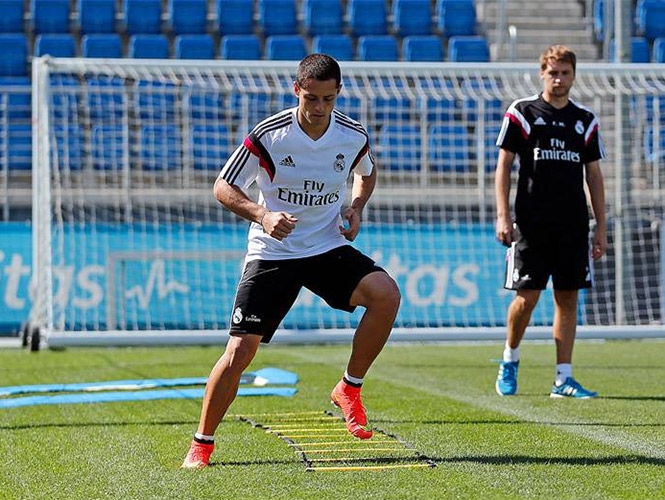 Chicharito se pone a tono en el Real Madrid