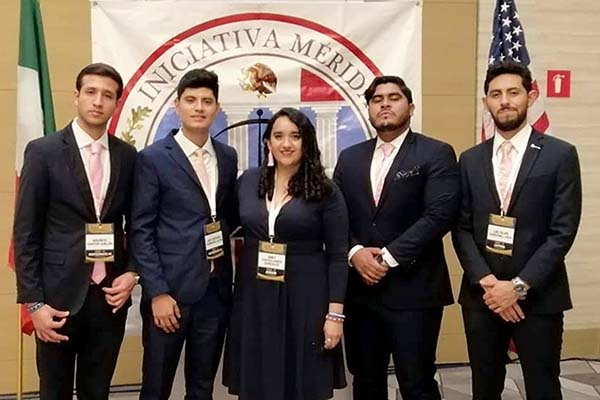 Equipo de la BUAP clasifica a la final del VI Concurso Nacional de Juicio Oral