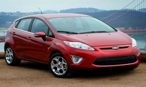 Ford y Heinz desarrollarán vehículo con fibra de tomate