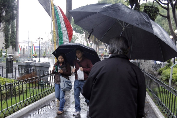 Alerta en zonas serranas de Puebla por lluvias de la tormenta “Odile”