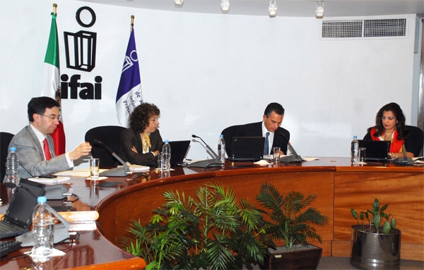 Sólo 6 de cada 100 mexicanos han solicitado información al gobierno