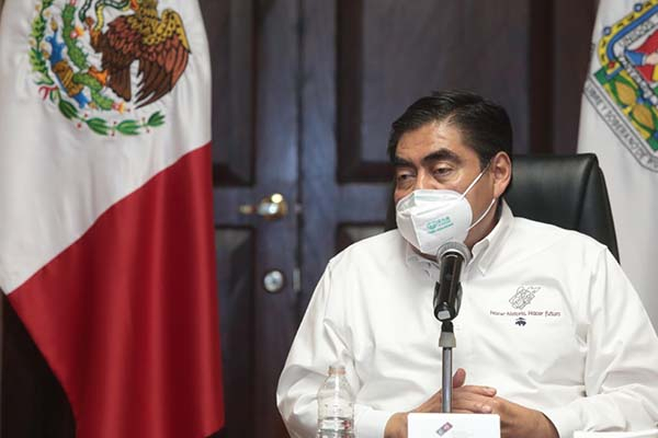 Puebla, en el momento más alto de contagio, advierte el gobernador Barbosa