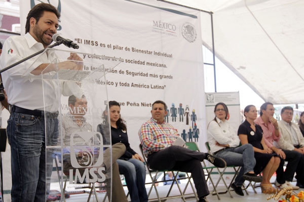 IMSS Puebla realizó al cuarta Feria de la Salud en el zócalo