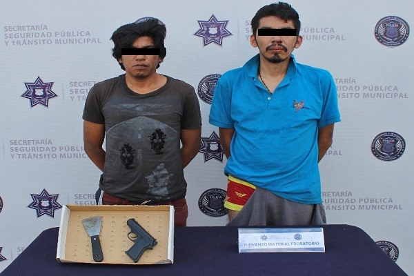 Asaltantes de transporte público detenidos en Puebla reciben prisión preventiva