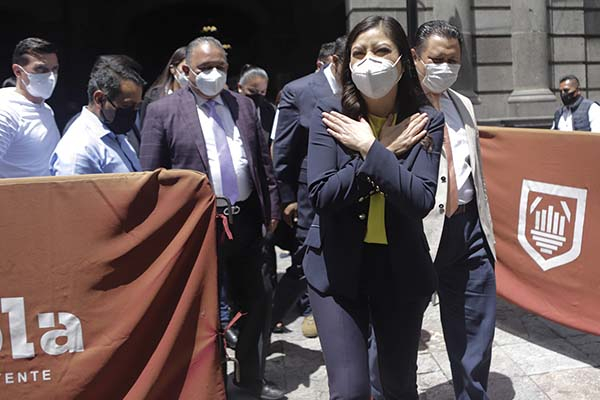 Claudia Rivera descarta linchamiento político de regidores extorsionadores