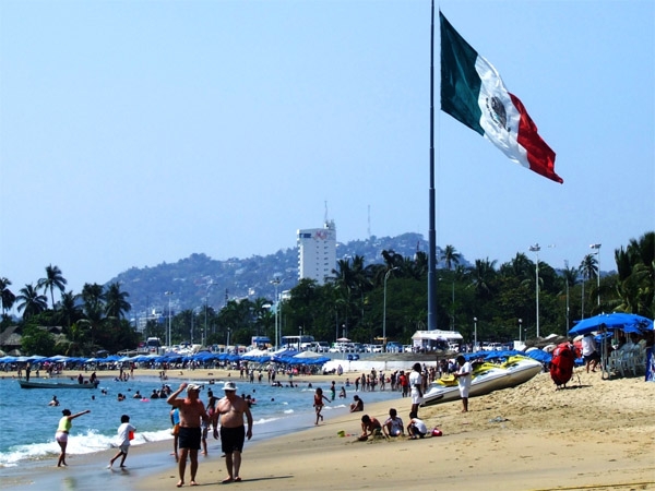 EU recomienda a sus ciudadanos evitar Acapulco por protestas