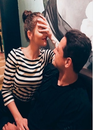 Chicharito y Andrea Duro ya viven juntos