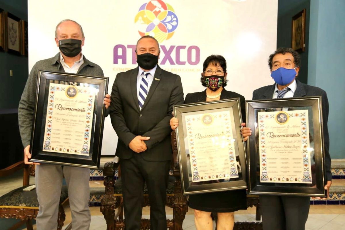 Entrega Cabildo reconocimiento: Atlixquense Distinguido 2020