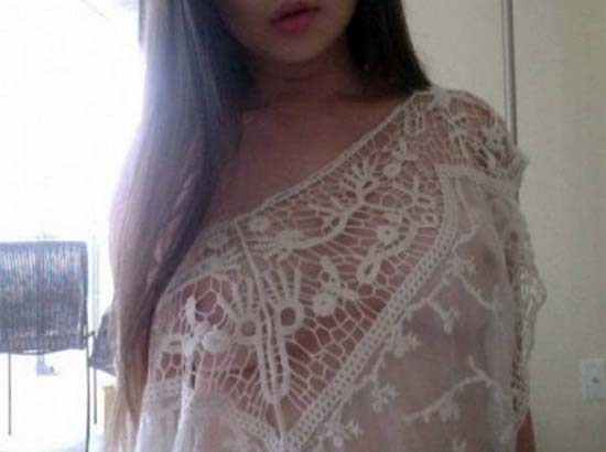Selena Gómez, ¿desnuda?