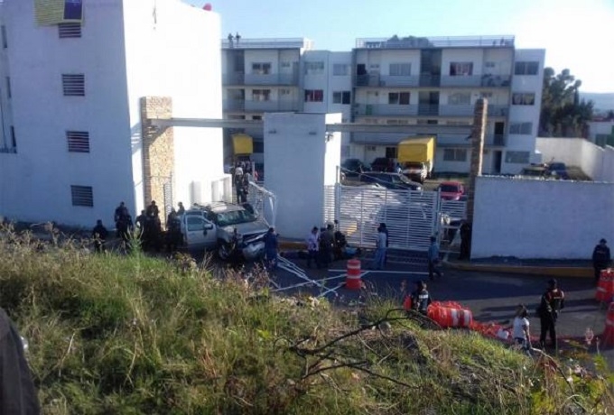 Vinculan a proceso por despojo y otros delitos a 21 detenidos en Villas Periférico