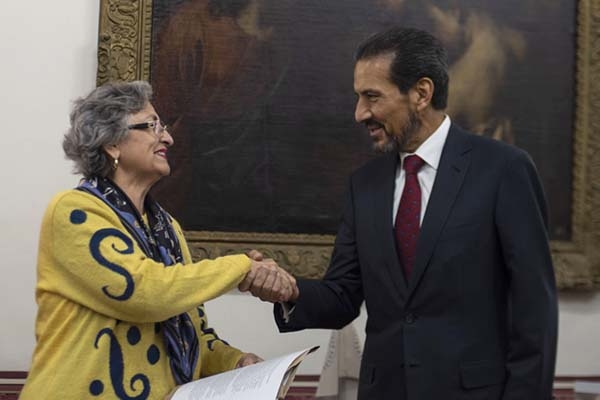 Esparza Ortiz nombra a amiga de Beatriz Gutiérrez como secretaria general de la BUAP
