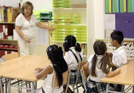 De deberes y necesidades están llenos los hogares y las escuelas