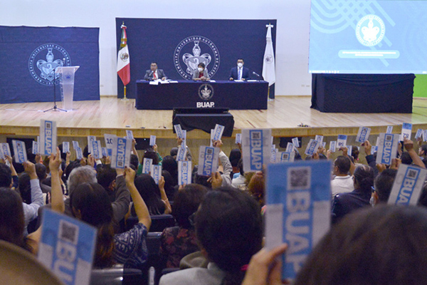 Borja Rendón Consultores, S.C., auditor externo de la BUAP