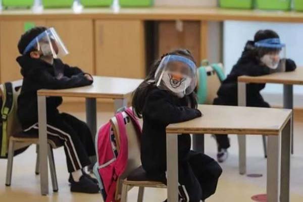 Pandemia se reactivará si hay regreso a clases tras Semana Santa: López-Gatell